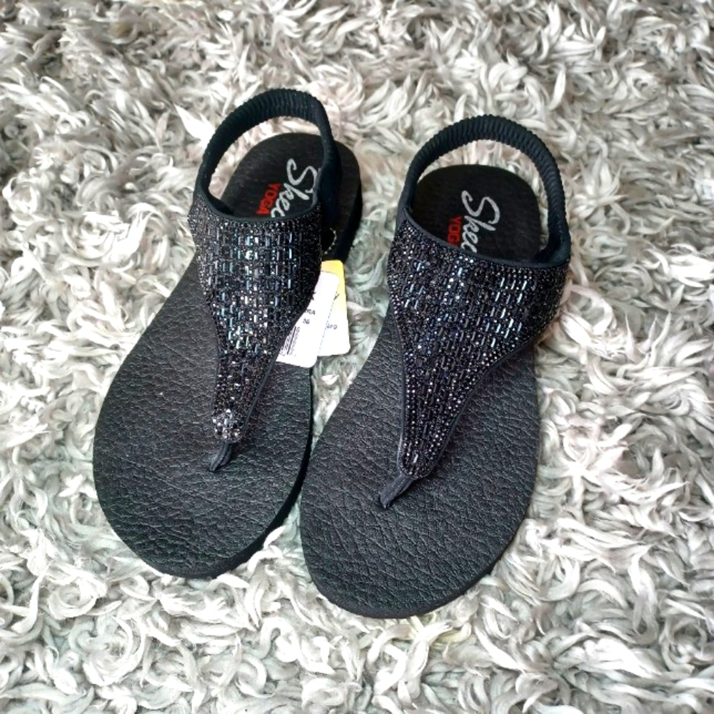 Skechers Yoga Foam Sandals